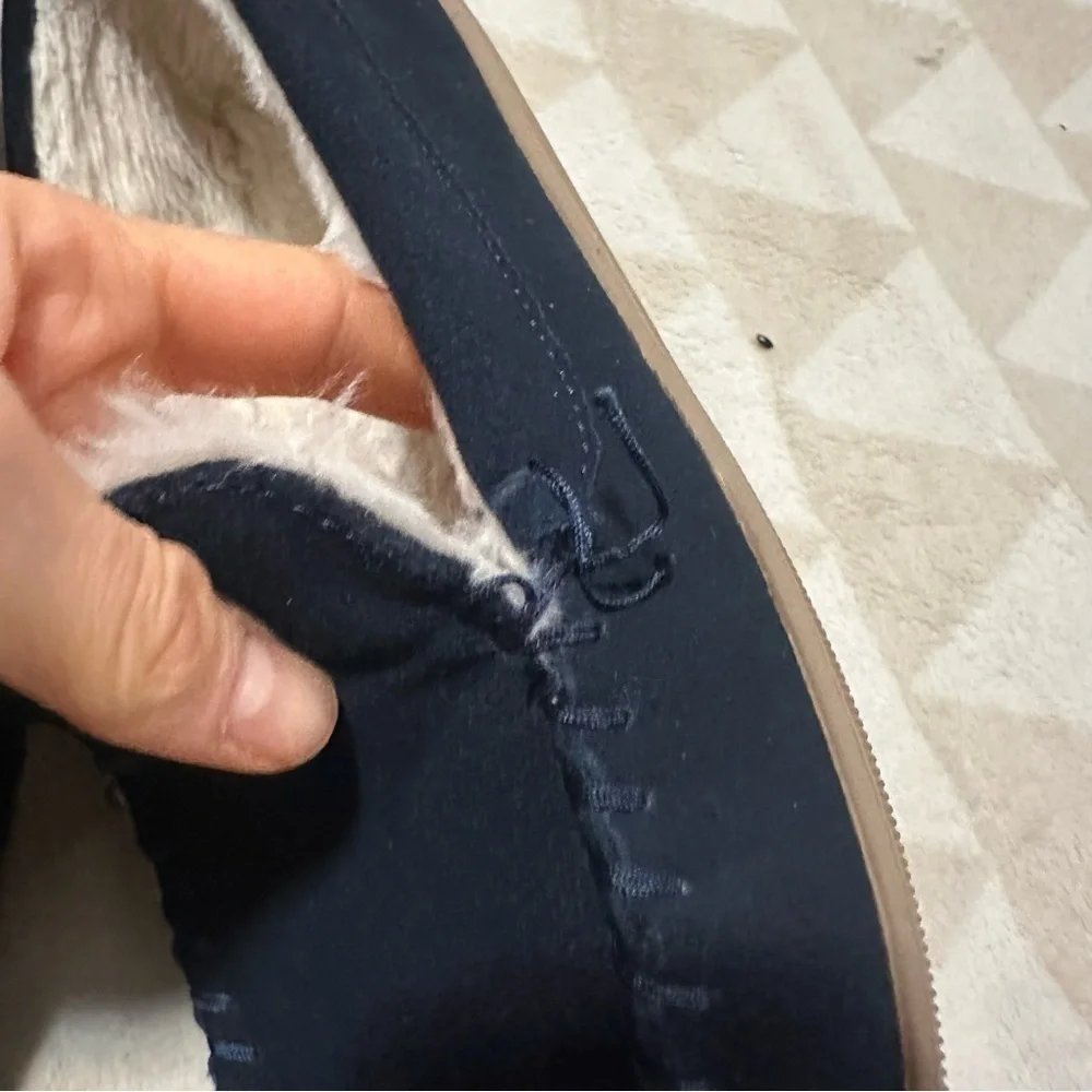 NWOB Suede scuff slippers